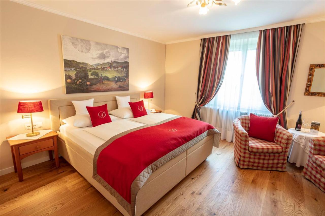 Donauhof - Hotel Garni Weissenkirchen in der Wachau Bagian luar foto